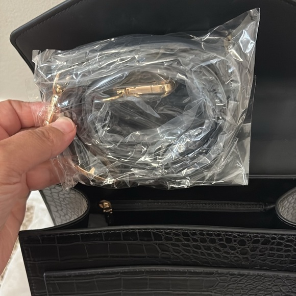 Charlotte Reid Black Handbag - Picture 13 of 14